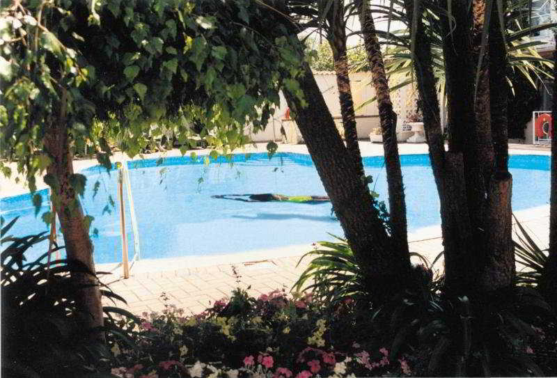 St Aubin Hotel La Place מראה חיצוני תמונה