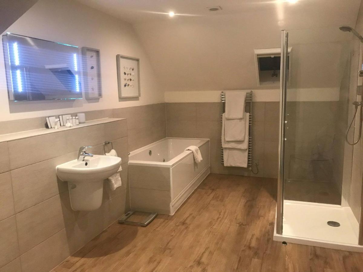 St Aubin Hotel La Place מראה חיצוני תמונה